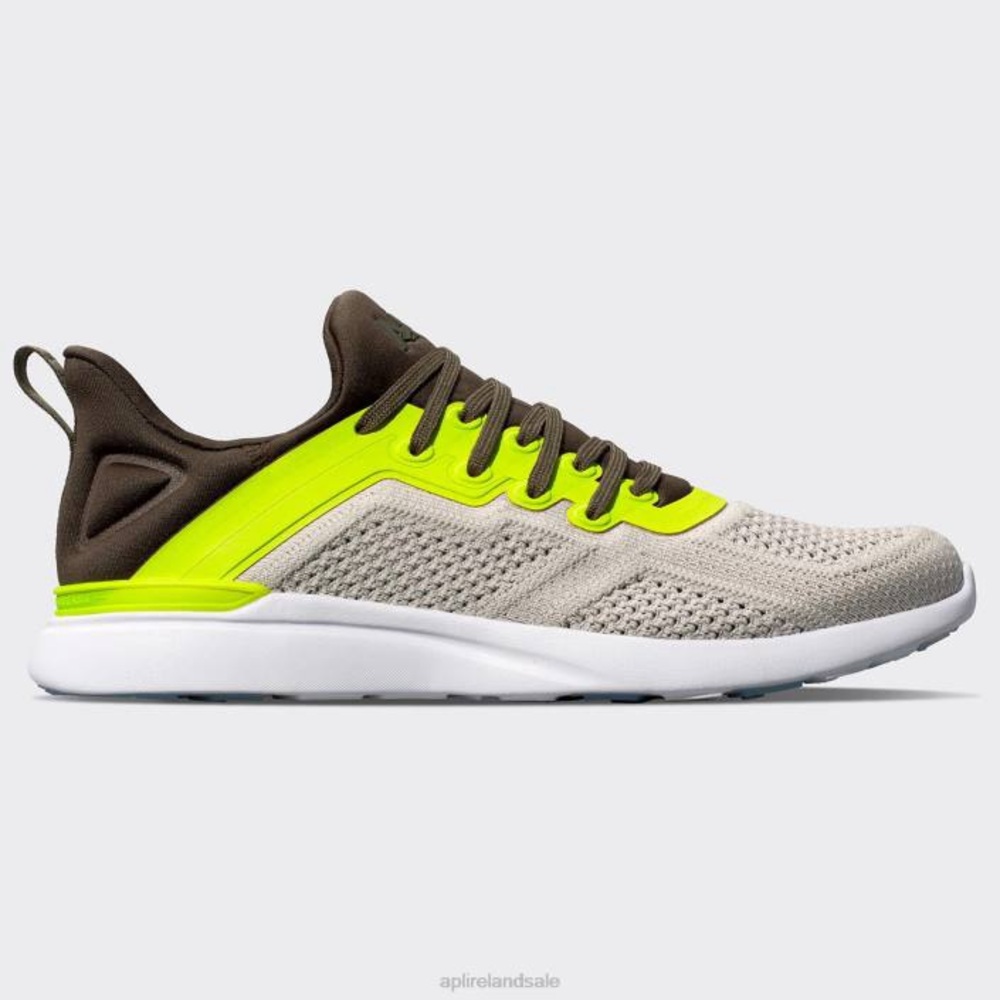 APL TECHLOOM TRACER SZ 10 BRAND NEW IN BOX